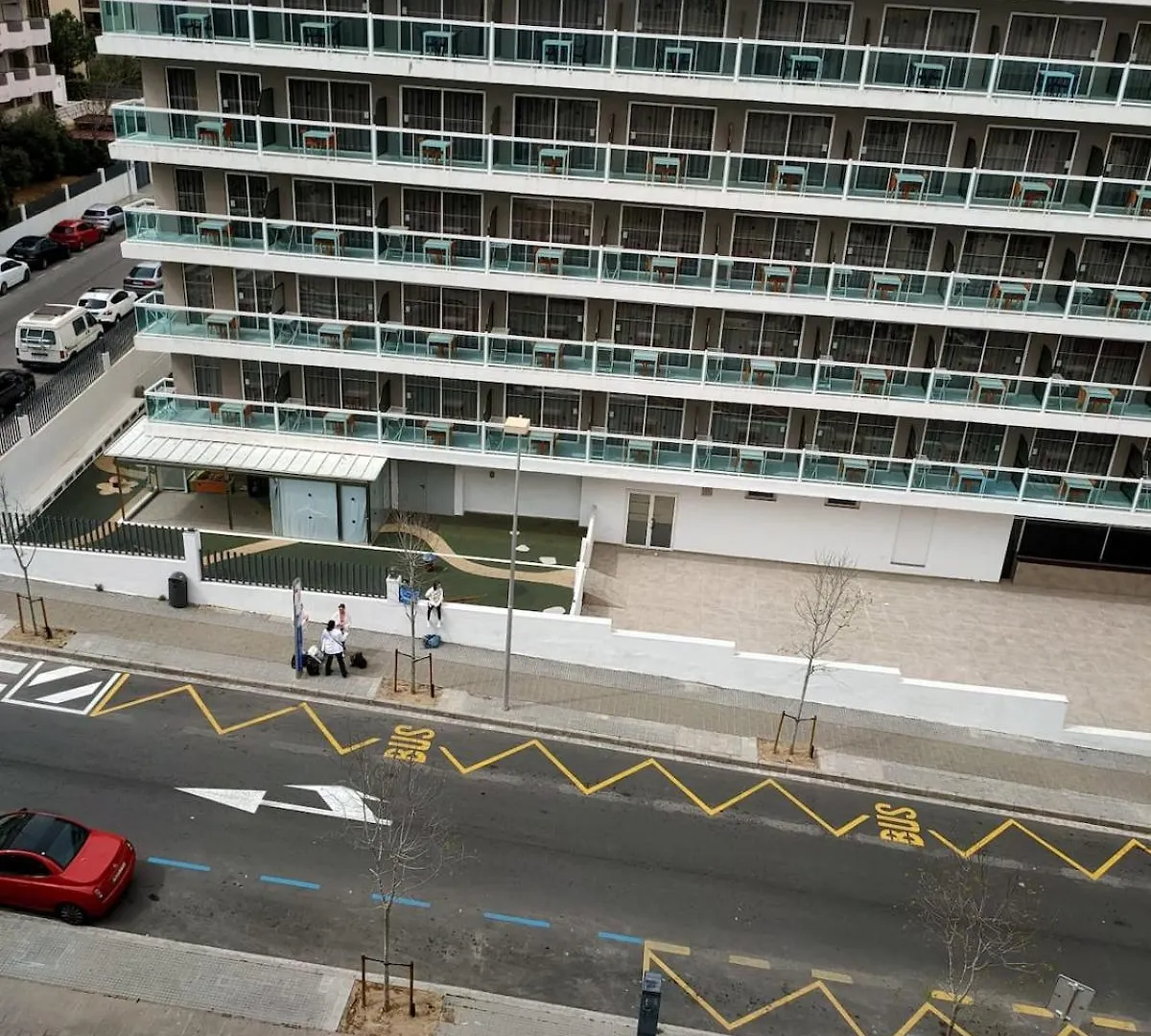 Enjoy The Beach, Port Aventura And Ferrari Land Salou Apartment