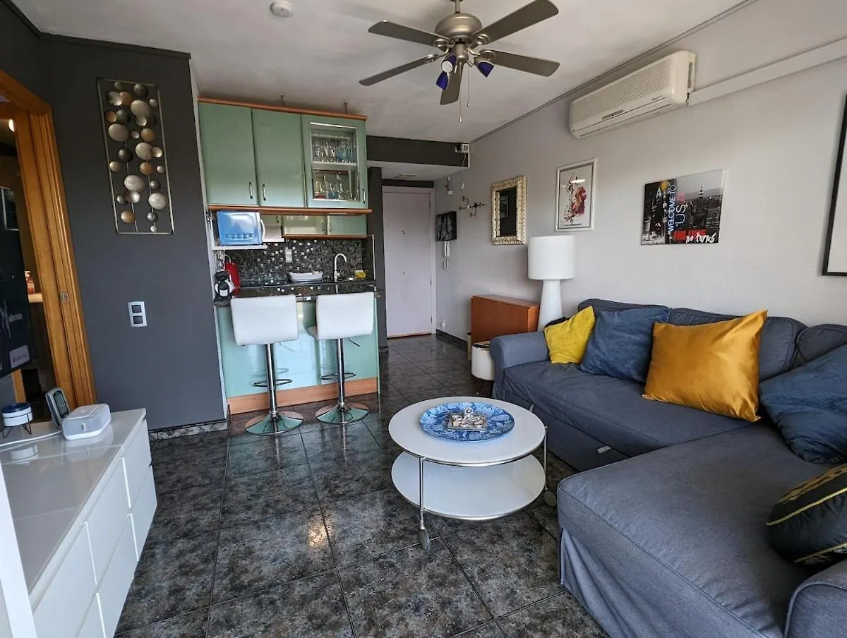 Enjoy The Beach, Port Aventura And Ferrari Land Salou Apartment