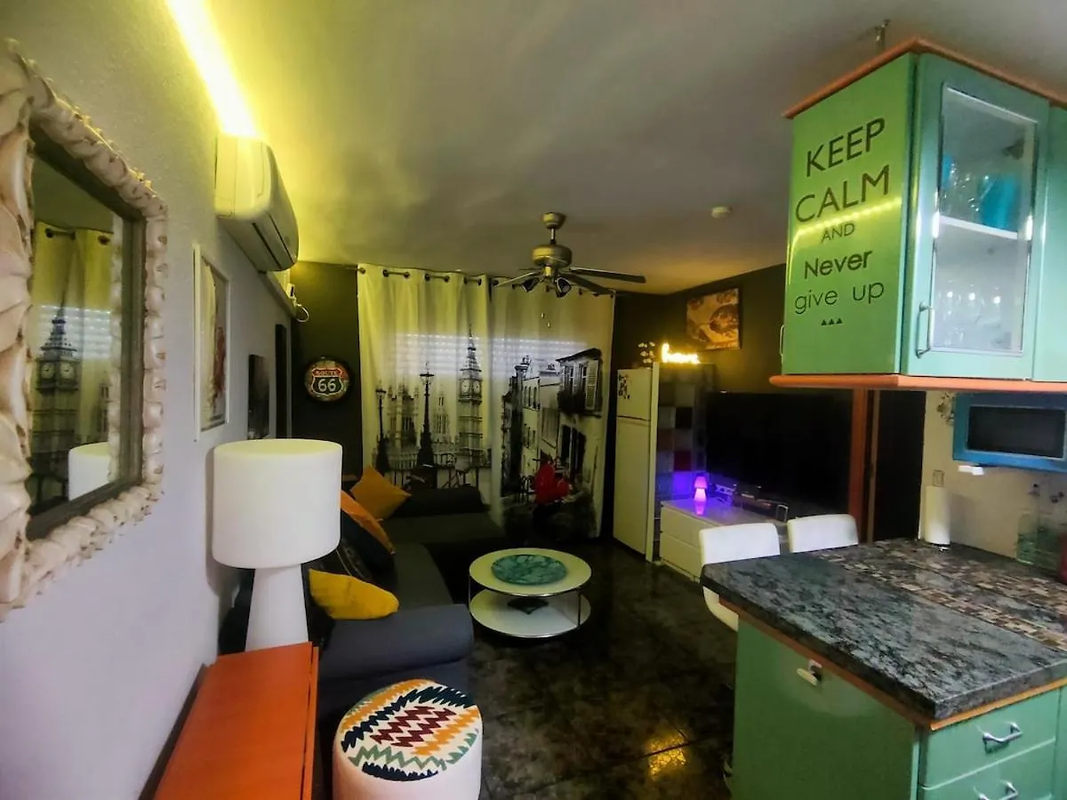 Enjoy The Beach, Port Aventura And Ferrari Land Salou Apartamento